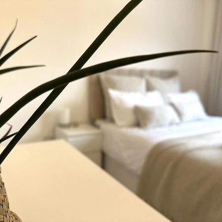 Private Room With En-Suite And Parking In Shared Flat Glasgow Extérieur photo