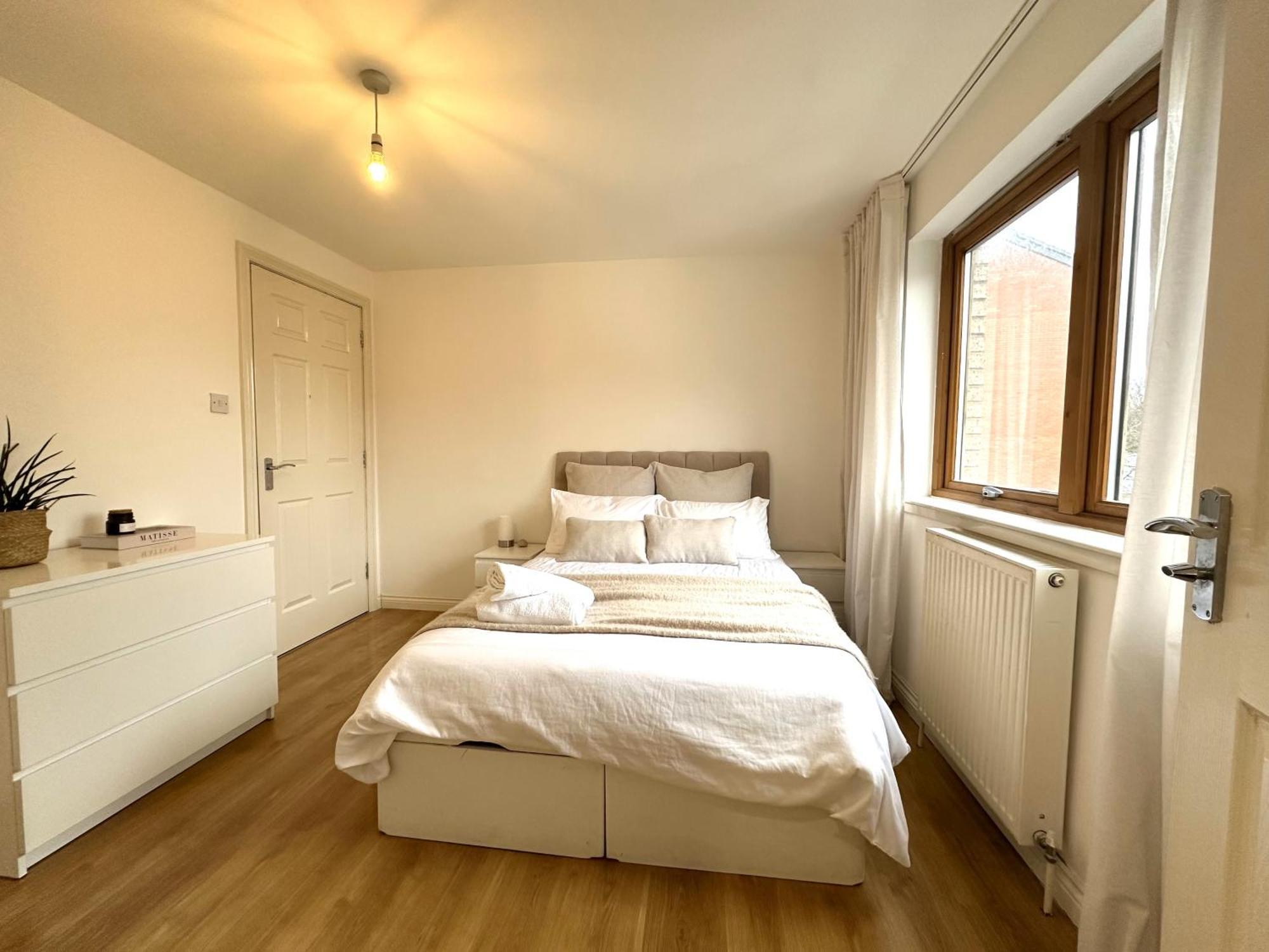 Private Room With En-Suite And Parking In Shared Flat Glasgow Extérieur photo