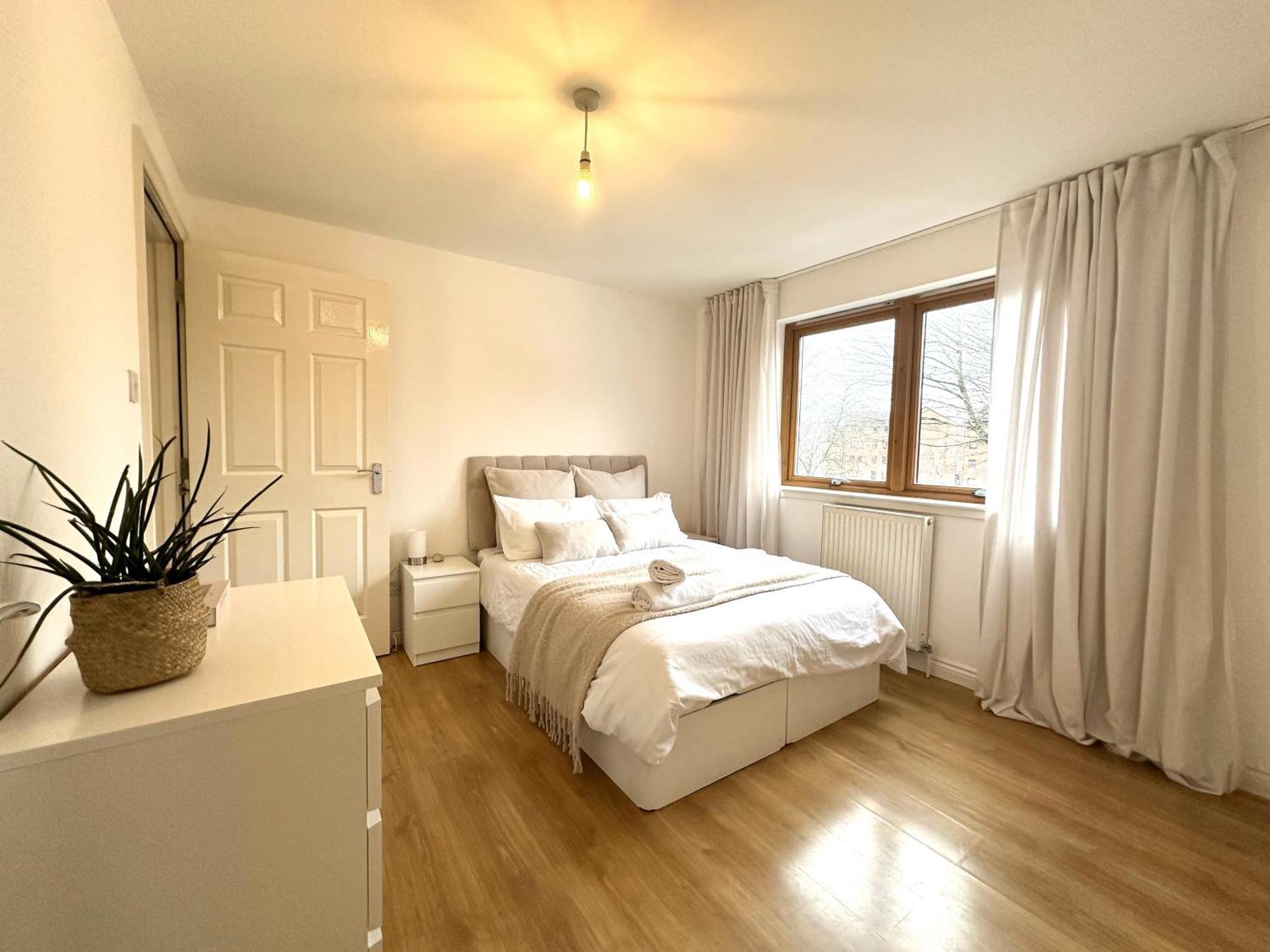 Private Room With En-Suite And Parking In Shared Flat Glasgow Extérieur photo
